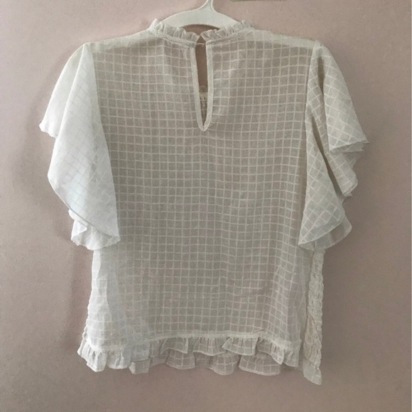 White flowy blouse - Picture 2 of 4